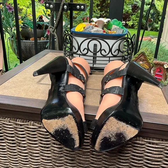 Elegant Black Women's Sandals by Report Signature size 7.5 - Picture 10 of 13